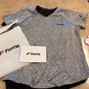 NWT Forme Ace Vneck